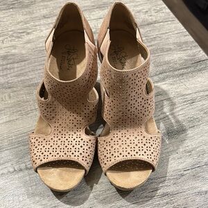 Stylish Tan Peep-Toe Heels